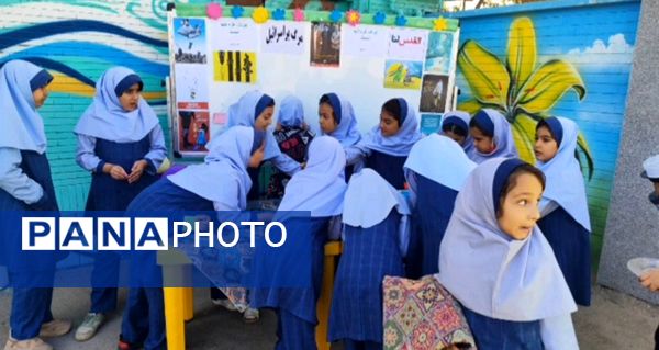 روز جهانی کودک و تخم مرغ در مدرسه شاهد خیر سجادی 
