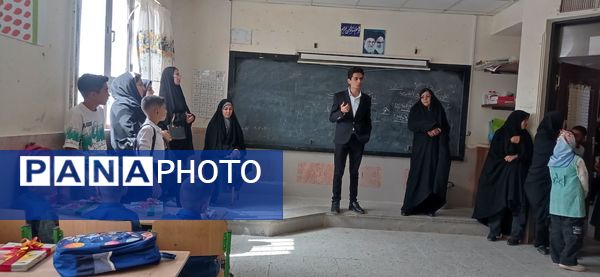 جشن شکوفه ها در مدرسه شهید محمدی شهر نسر