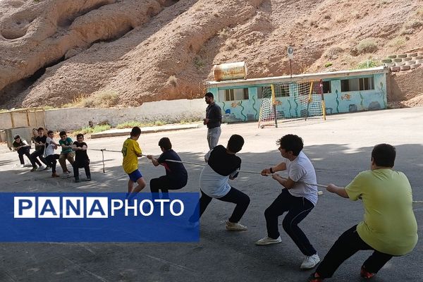 اردوی مثبت هشتادی‌ها در ناحیه 2 شهرری 