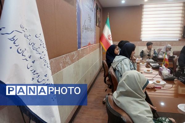 جلسه آموزش خبرنگاری در شهرستان رباط‌کریم