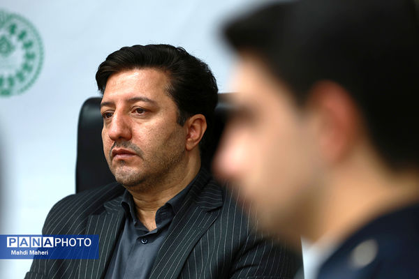 اولین نشست کارگروه تدوین سند دوازدهمین دوره مجلس دانش‌آموزی
