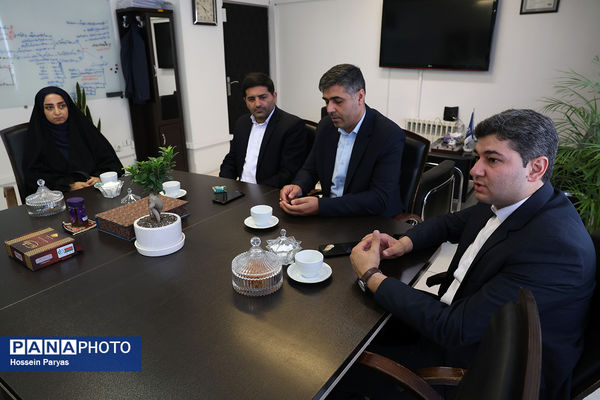 دیدار مسئولان سازمان دانش‌آموزی و خبرگزاری پانای آذربایجان شرقی با مدیرعامل خبرگزاری پانا