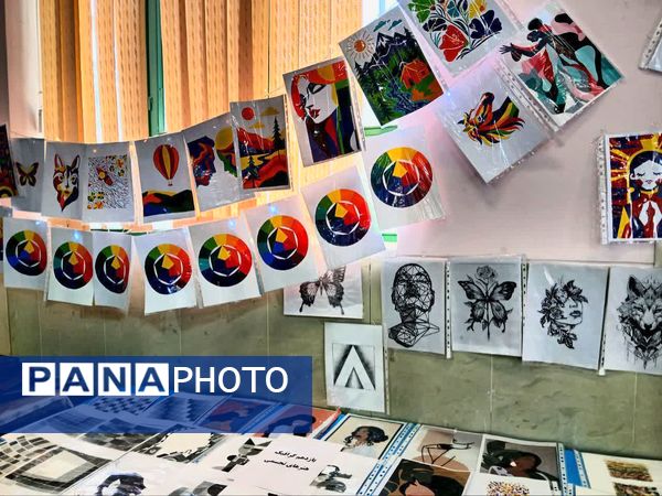 نمایشگاه هنر در دبیرستان دخترانه نور دانش