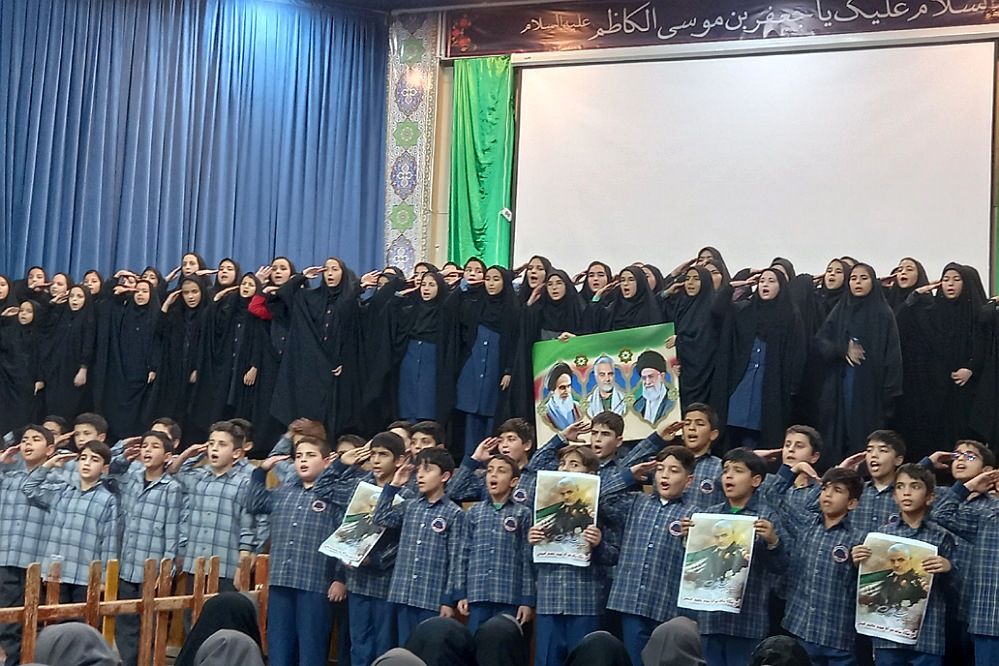میثاق نسل سلیمانی‌ها در حرم مطهر امامزاده جعفر بن موسی الکاظم (ع) پیشوا
