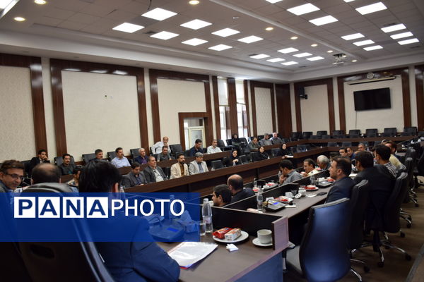 هم‌اندیشی متولیان واحدهای صنعتی تربت‌حیدریه برای رفع چالش‌ها و پیشبرد توسعه