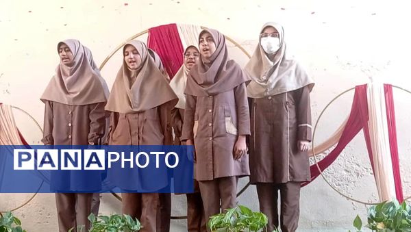 تجلیل از فرشتگان دانش