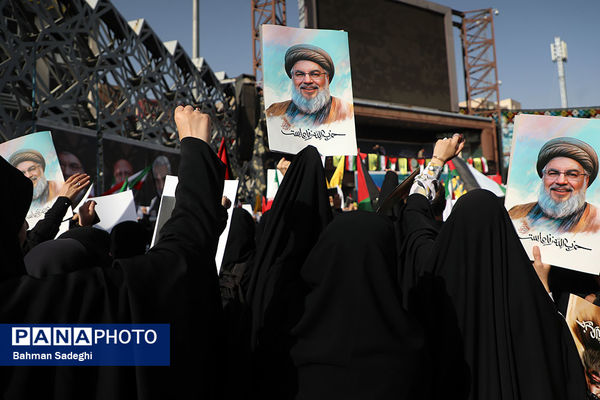 تجمع محکومیت ترور سید حسن نصرالله و قدردانی از عملیات وعده صادق ۲ در میدان امام حسین(ع)