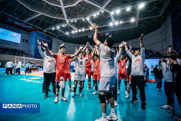 پسران والیبالیست زیر ۱۵سال ایران قهرمان جهان شدند