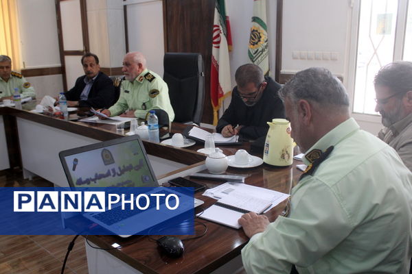 نشست خبری فرمانده انتظامی استان بوشهر با اصحاب رسانه 