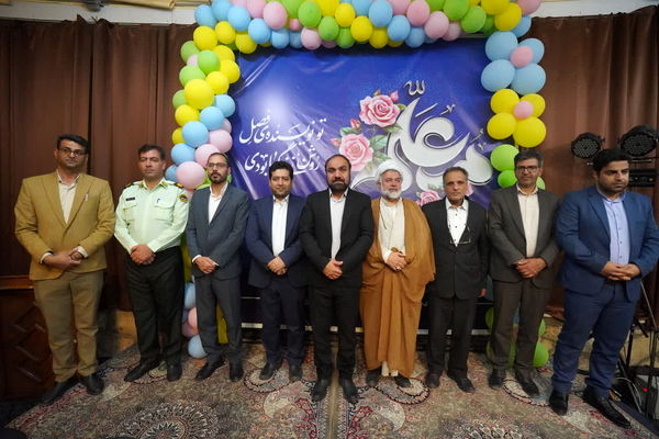مراسم گرامیداشت روز معلم در شهرستان ورزنه