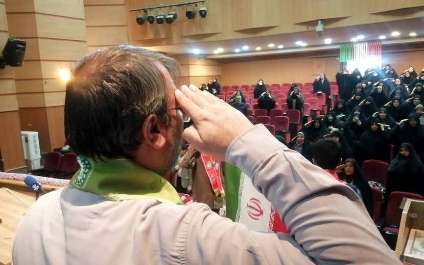 آیین افتتاحیه دوره تربیت مربی کاردان سازمان دانش‌آموزی استان قم