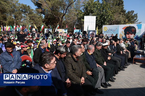 افتتاحیه ملی اردوهای راهیان نور دانش‌آموزی
