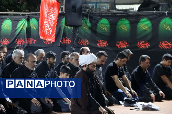 حضور دانش‌آموزان و معلمان در هیئت فرهنگیان اسلامشهر