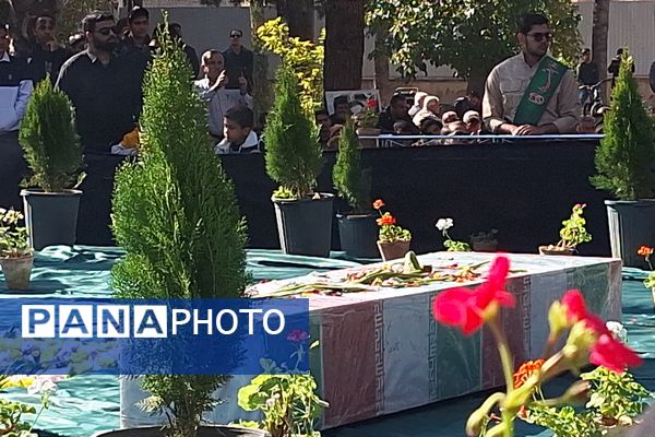 شهید گمنامی که همزمان با شهادت حضرت زهرا (س) به خاک سپرده شد 