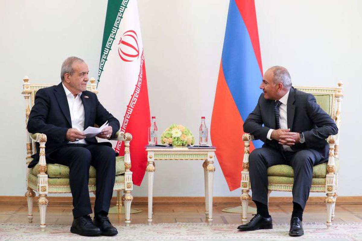 سفر رئیس‌جمهور به ارمنستان‌ برای خنثی‌سازی تبلیغات علیه جایگاه ژئوپلیتیکی ایران است