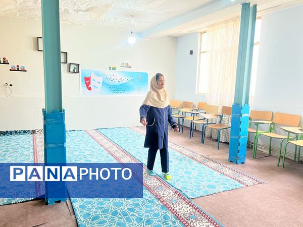 رقابت هنرمندان کوچک در جشنواره هنرهای نمایشی فردا  ،ملارد
