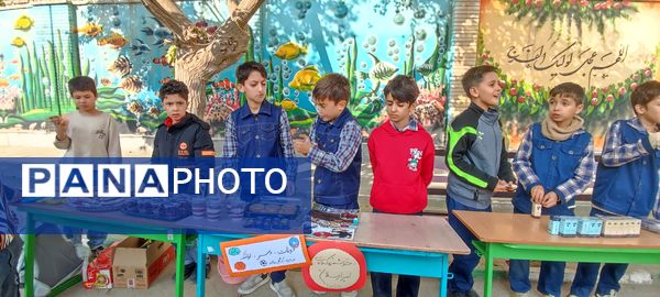 برگزاری بازارچه دانش‌آموزی در مدرسه شهدای فرهنگی شهرستان شیروان