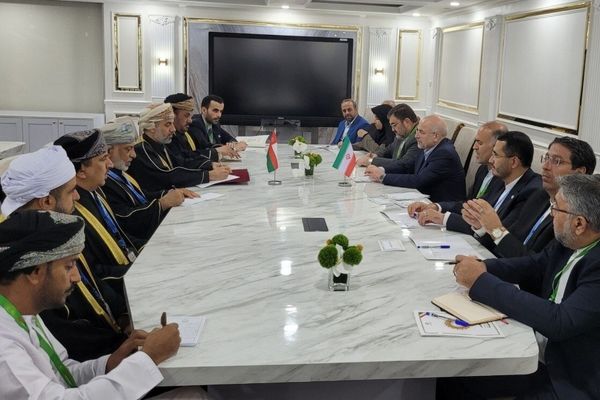 قالیباف با همتایان عمانی و الجزایری خود دیدار کرد