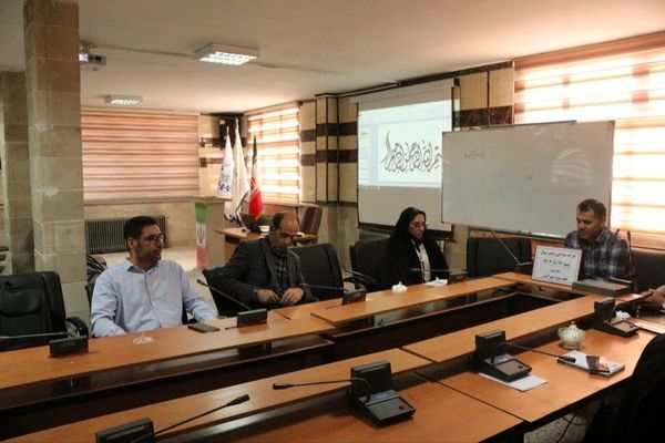 کارگاه طراحی سؤالات استاندارد ریاضی در فیروزکوه 