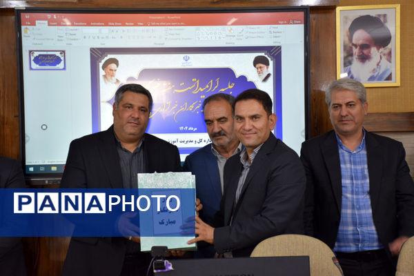 همایش تجلیل از خبرنگاران پانا در تربت حیدریه