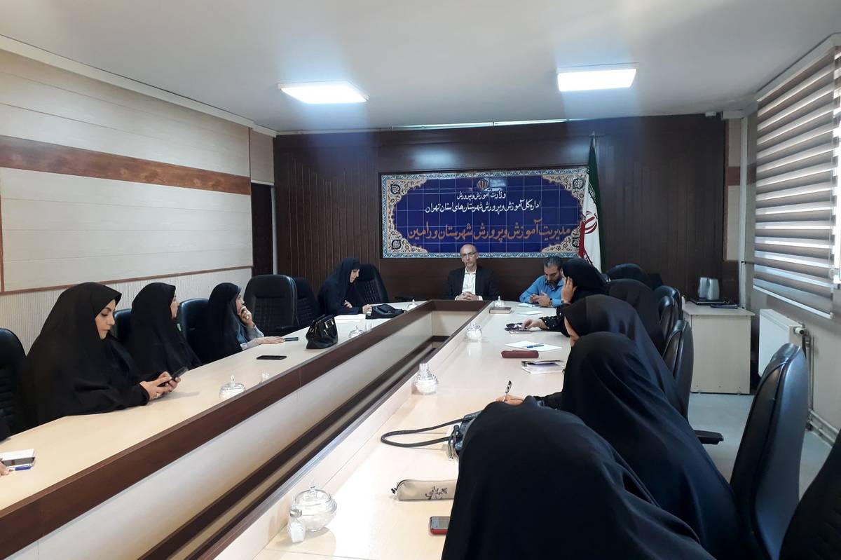 اردوی راهیاننور فرصتی برای آشنایی دانشآموزان با فرهنگ ایثار است