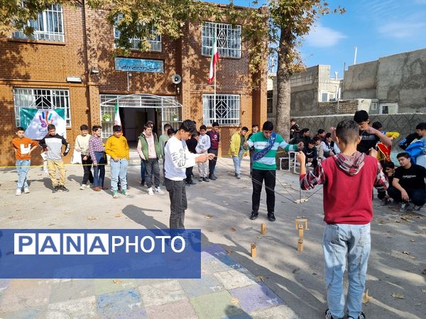 لیگ مدرسه‌ای بازی‌های تاما در دبیرستان نمونه دولتی پژوهش آشخانه 