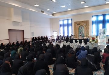 مراسم بزرگداشت جان‌آفرین، قهرمان کوچک دبستان شقایق‌ها در صفادشت