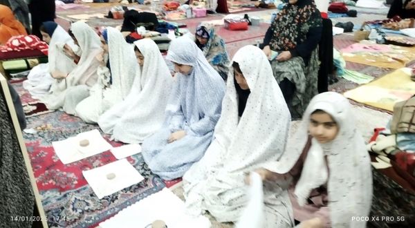 برگزاری مراسم اعتکاف توسط دانش آموزان دبیرستان شهدای فرهنگی ۲