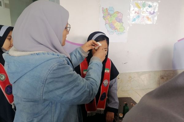 بیست و هفتمین دوره مانور زلزله در مدرسه ناهید نخودی 