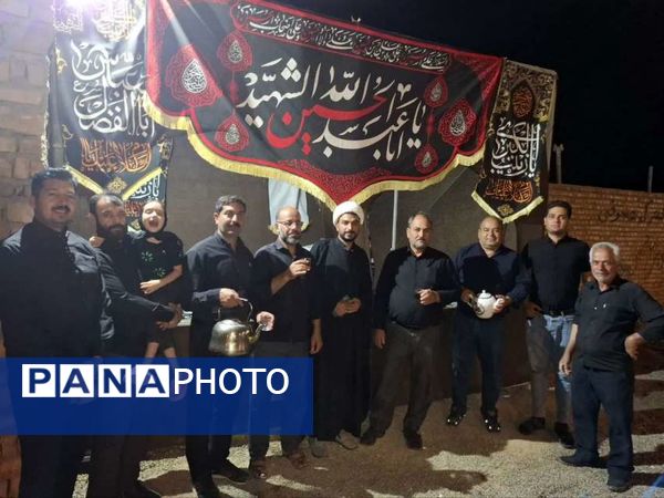 برپایی موکب به همت خادمان مردمی در خلیل آباد
