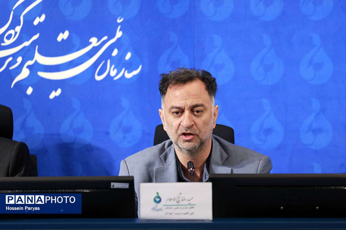 دانشجومعلمان عشق به معلمی را در وجود خود نهادینه کنند