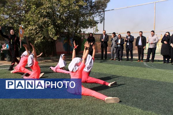 برگزاری المپیاد ورزشی درون مدرسه‌ای در بهارستان‌دو