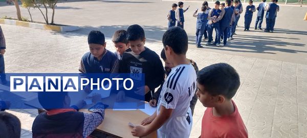 نشاط انتخاباتی و رای گیری شواری دانش‌آموزی در دبستان پسرانه حضرت قاسم(ع)