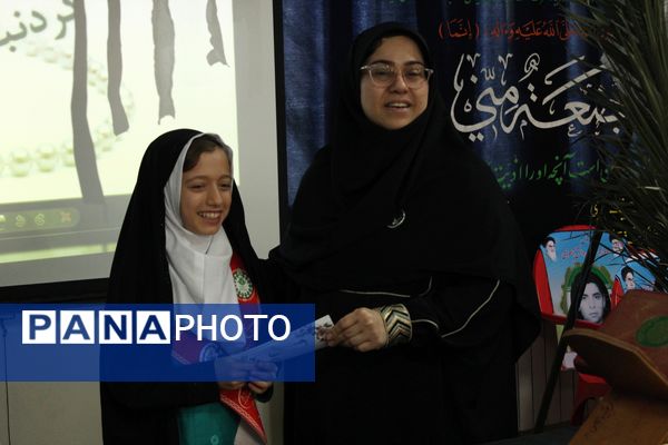 مراسم شهادت حضرت زهرا(س) و یادواره شهدا در دبستان شهیدان حجازی گلوگاه 