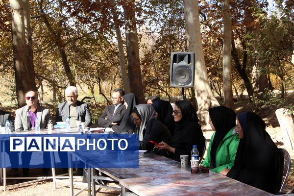 نشست خبری ششمین جشنواره قرمه مهریز در باغ جهانی پهلوان پور