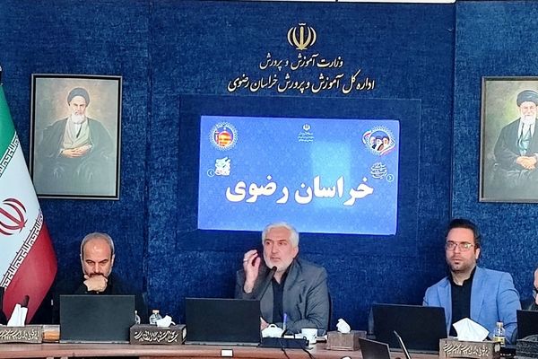 نظام آموزشی در مسیر نوسازی؛ از آموزش سنتی تا یادگیری مبتنی بر فناوری‌های نوین