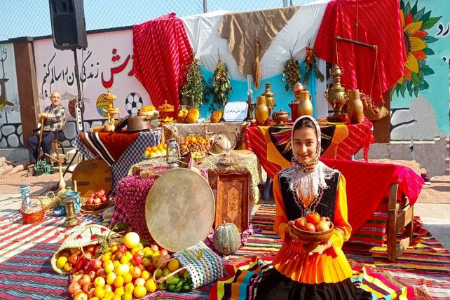جشن هفته مازندران در دبستان نرجس خاتون گلوگاه 