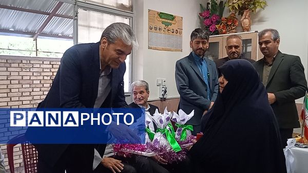  اجرای طرح انس با قرآن دبیرستان خاص نمونه فرهنگ مهر فاطمی