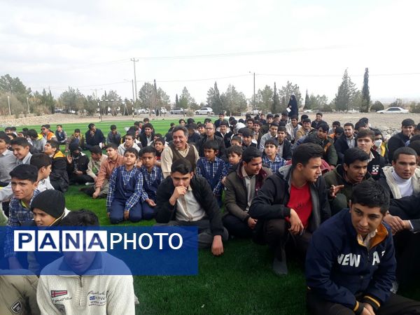 همایش تجلیل از دانش‌آموزان برتر مسابقات قرآن، عترت نماز شهرستان خلیل‌آباد 