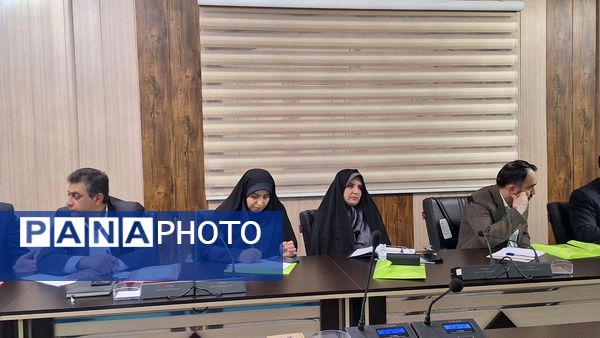 برگزاری جلسه تخصصی برنامه‌ریزی منابع انسانی و امور اداری آموزش‌وپرورش استان البرز