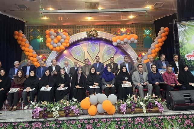 همایش تجلیل از فرهنگیان بازنشسته ناحیه۴ اصفهان در اردوگاه شهید بهشتی اصفهان