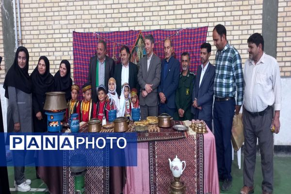 برگزاری جشنواره هویت‌های ملی اسلامی کودکستان‌های شهرستان فاروج