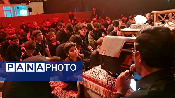 مراسم عزاداری شب شهادت امام حسن عسکری (ع) در امامزاده سید حمزه 
