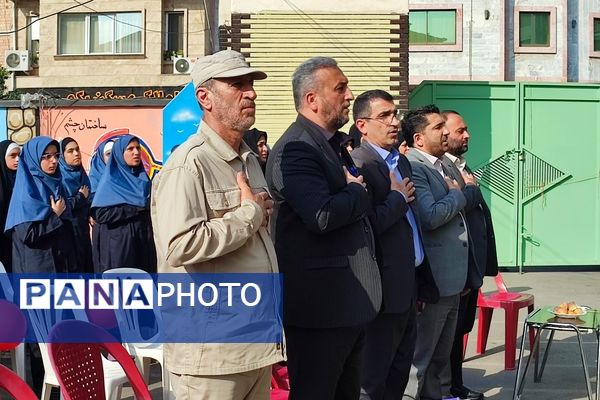 مانور استانی بازگشایی مدرسه در دبیرستان بهار آزادی قائمشهر