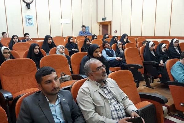 نشست هم‌اندیشی مسئولان صداوسیمای قم با خبرنگاران پانا