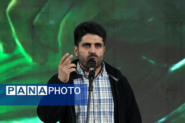 برگزاری کاروان سرباز فصل پنجم روایت یزد در حسینیه محمودآباد