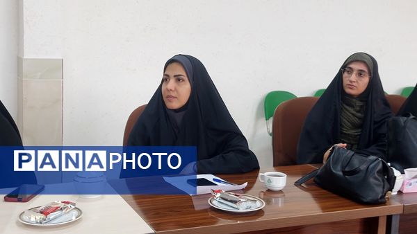 نشست «نقش دانش‌آموزان در دشمن‌شناسی و یهودستیزی» در سازمان دانش‌آموزی استان خراسان شمالی