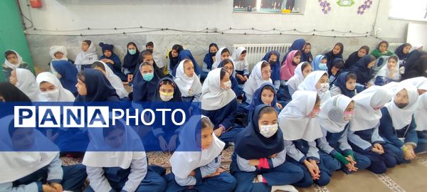 جشن ولادت حضرت فاطمه زهرا (س) و روز مادر در دبستان شهید احمد خاقانی شهرستان شیروان