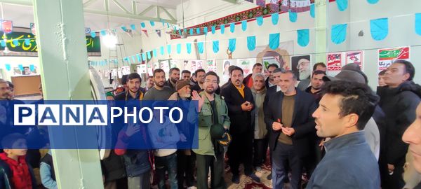 برگزاری مسابقات دارت در جشن بزرگ ۲۲بهمن در روستای اسلام آباد شیروان 