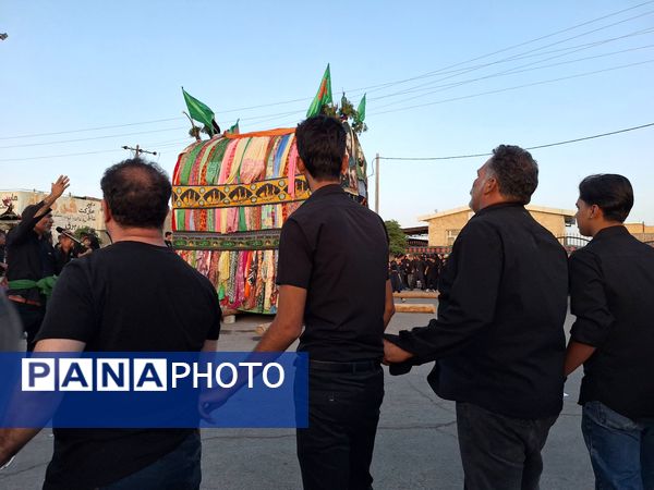شکوه نخل‌گردانی در گناباد؛ تصویری از عشق و ارادت در محرم